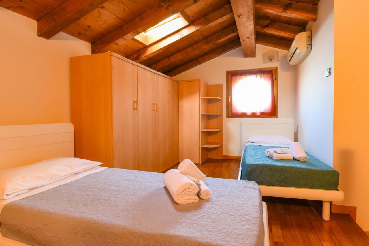 My Peschiera Family Home Xl Peschiera del Garda Exterior foto